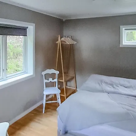 4 Bedroom Beautiful In *