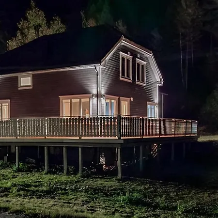 4 Bedroom Beautiful In Ferienhaus Fyresdal