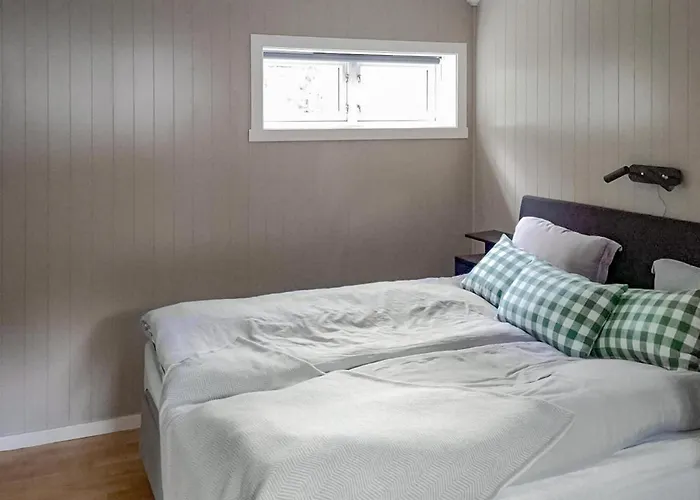 4 Bedroom Beautiful In